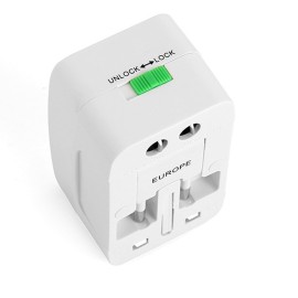 2 USB Universal Travel Adapter